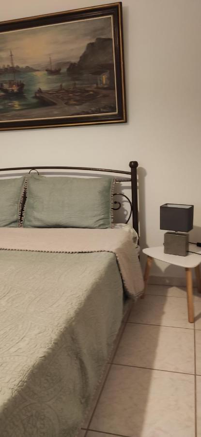 Ostria Apartment Ierissós Ngoại thất bức ảnh