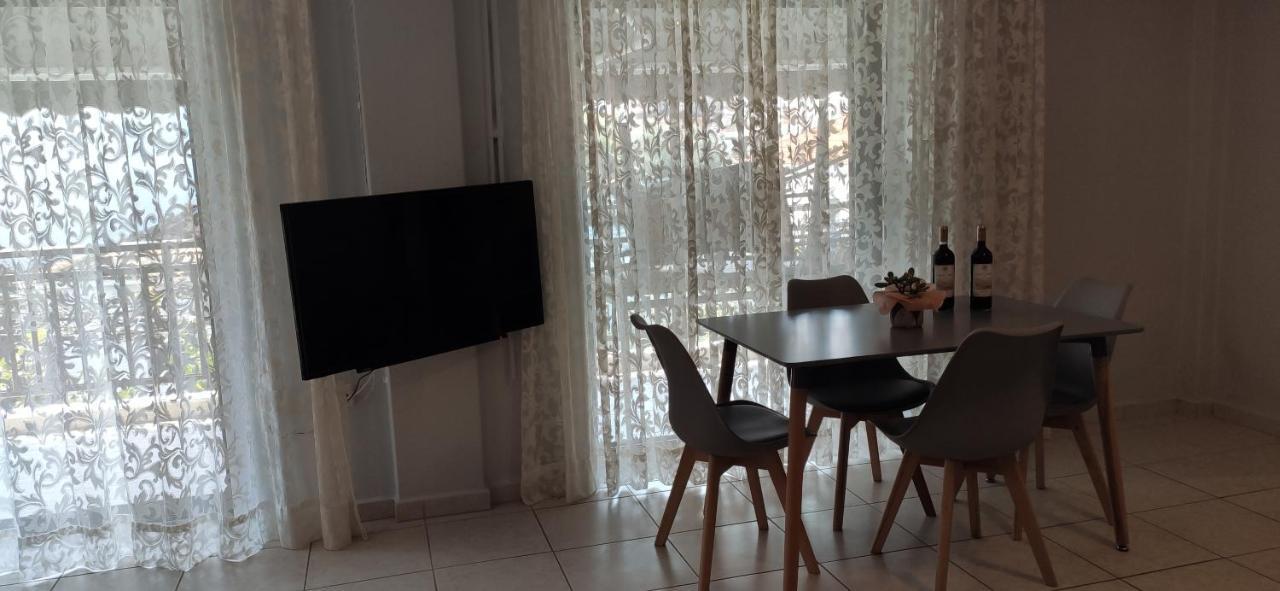 Ostria Apartment Ierissós Ngoại thất bức ảnh