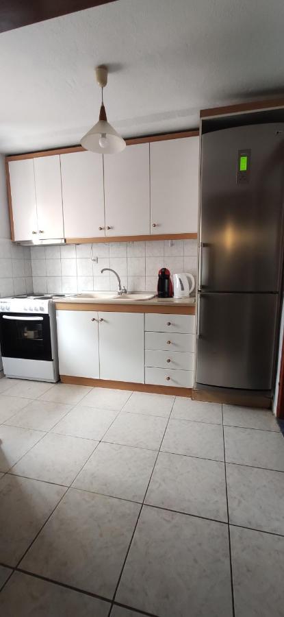 Ostria Apartment Ierissós Ngoại thất bức ảnh